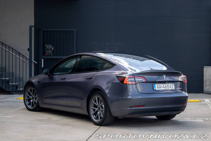 Tesla Model 3 Long Range / Tažné / Tep 2021