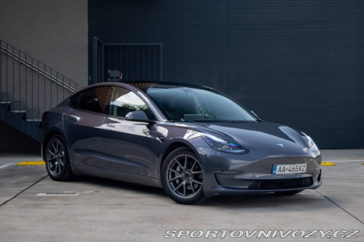 Tesla Model 3 Long Range / Tažné / Tep 2021