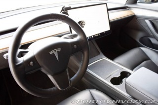 Tesla Model 3 Long Range / Tažné / Tep 2021