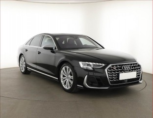 Audi S8 4.0 TFSI, Vzduch, 360°, V