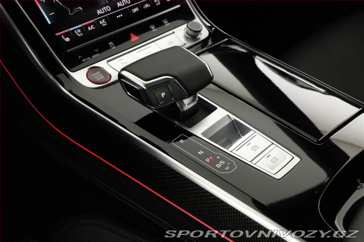 Audi S8 4.0 TFSI, Vzduch, 360°, V 2023