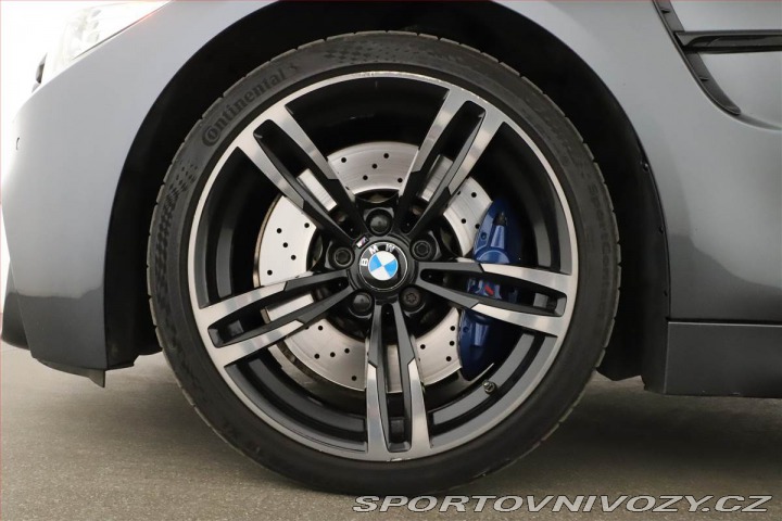 BMW M4  2015