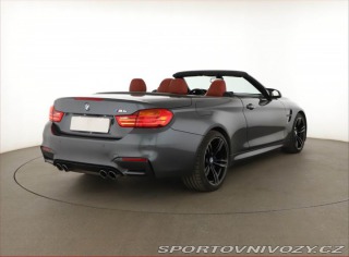 BMW M4  2015