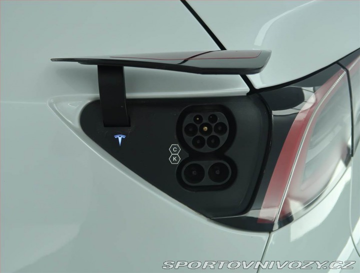 Tesla Model Y Long Range AWD 75kWh, SoH 2021