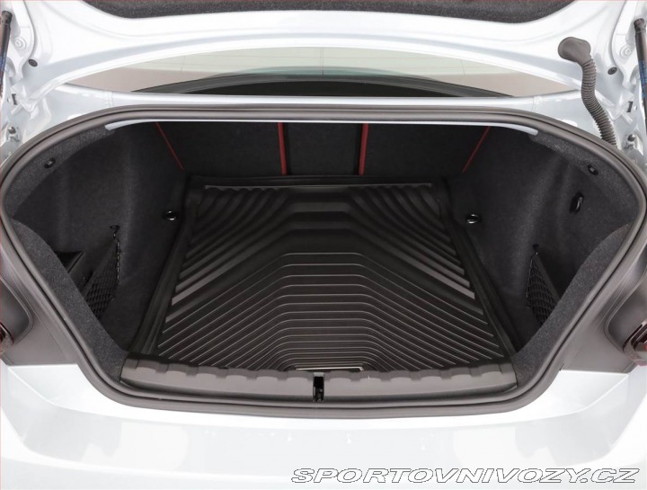 BMW 2 M240i xDrive 2022