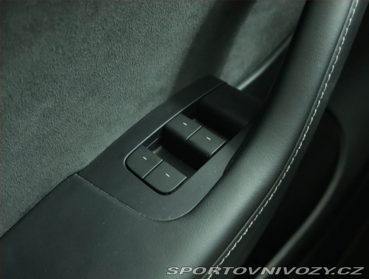 Tesla Model Y Long Range AWD 79kWh, SoH 2022