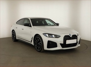BMW 4 M440i xDrive, Sport Line