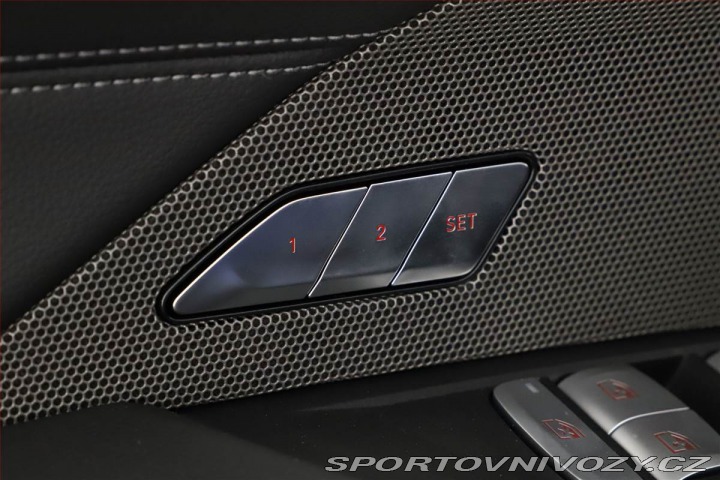 BMW 4 M440i xDrive, H/K, Výhřev 2025