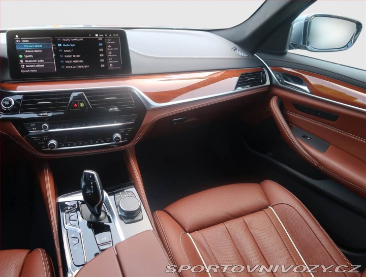 BMW 5 530e xDrive 2021