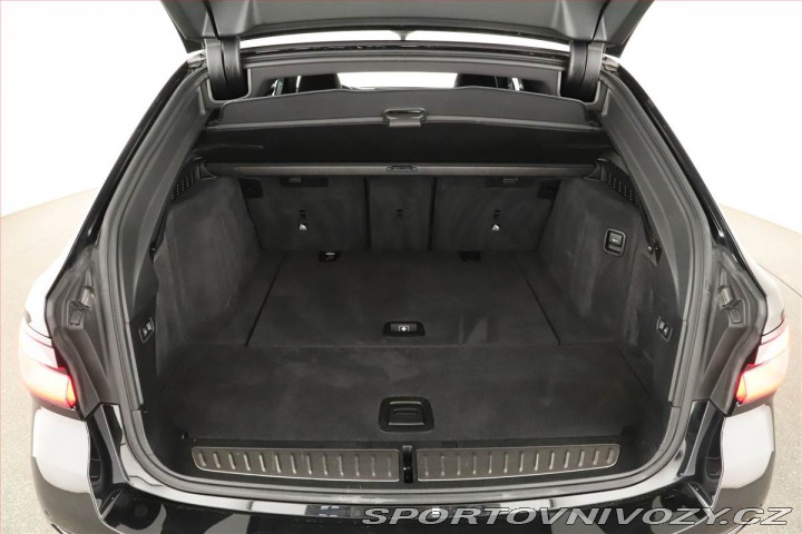 BMW 5 540i xDrive 2021