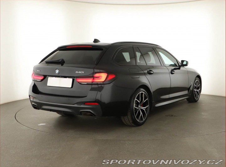 BMW 5 540i xDrive 2021
