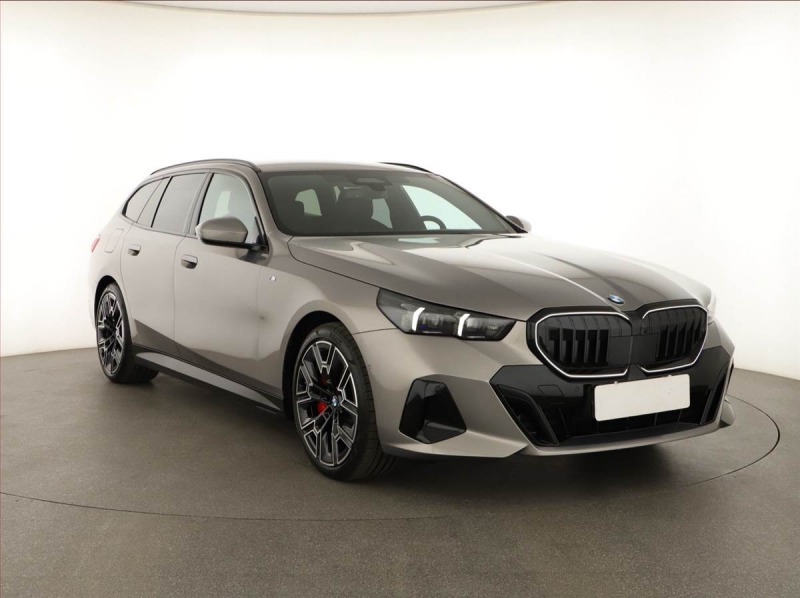 BMW 5 540d xDrive, 360°, Paměť