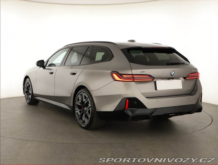 BMW 5 540d xDrive, 360°, Paměť 2025