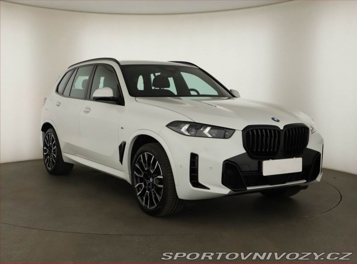 BMW X5 xDrive40i, HUD, Výhřev, H 2023