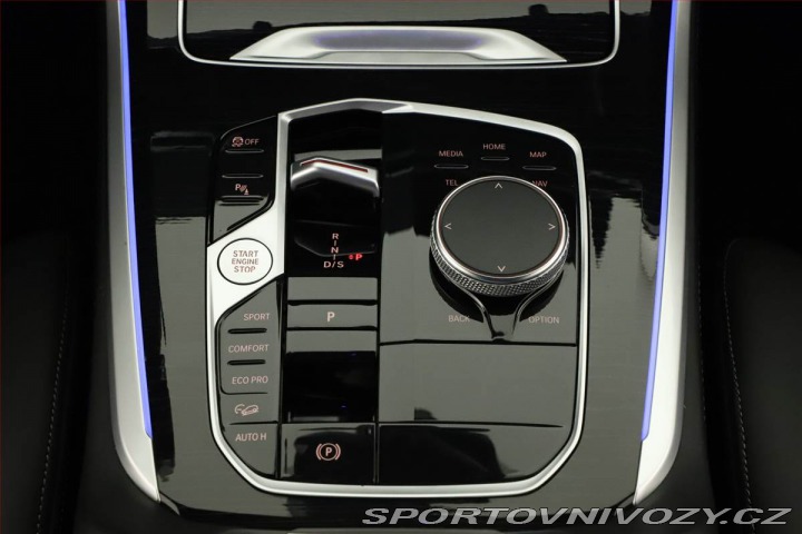 BMW X5 xDrive40i, HUD, Výhřev, H 2023