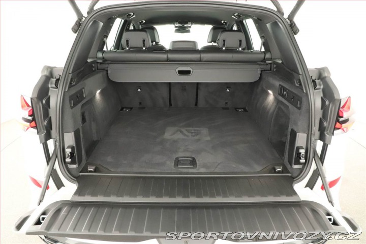 BMW X5 xDrive40i, HUD, Výhřev, H 2023