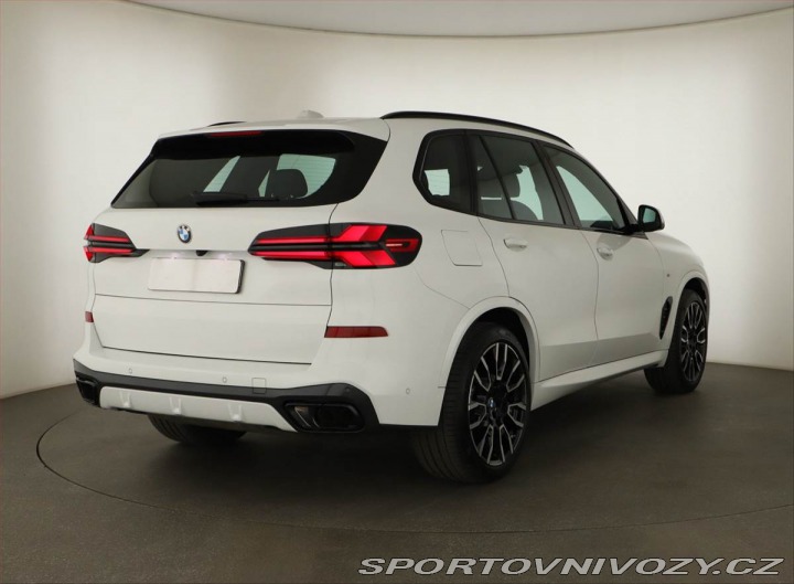 BMW X5 xDrive40i, HUD, Výhřev, H 2023