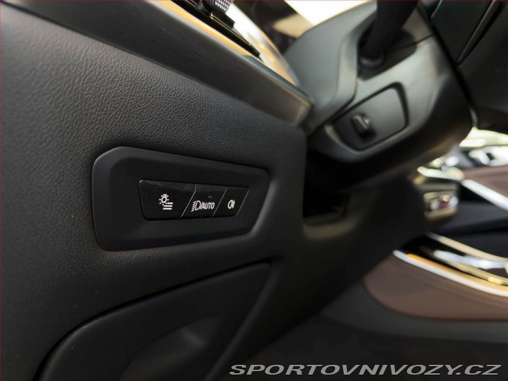 BMW X5 xDrive40i 2025