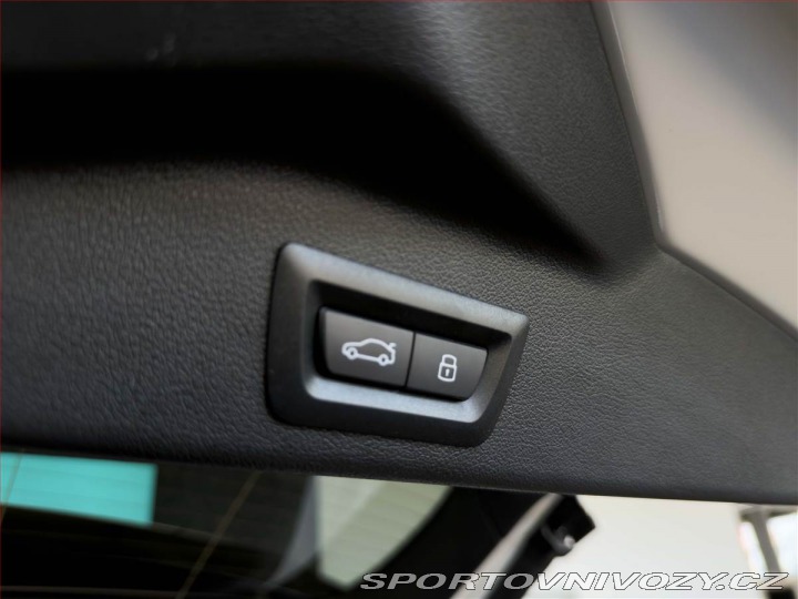 BMW X5 xDrive40i 2025