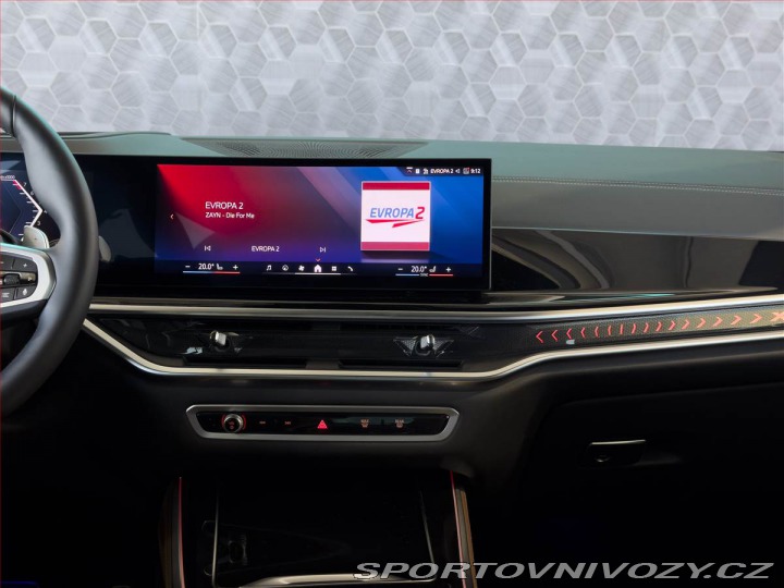 BMW X5 xDrive40i 2025