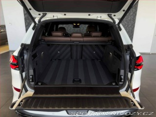 BMW X5 xDrive40i 2025