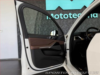 BMW X5 xDrive40i 2025
