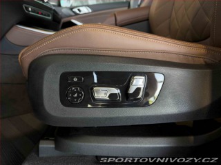 BMW X5 xDrive40i 2025