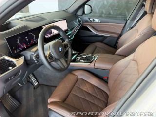 BMW X5 xDrive40i 2025