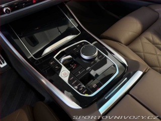 BMW X5 xDrive40i 2025