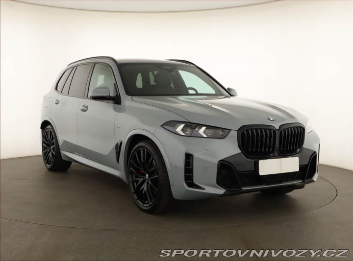 BMW X5 xDrive40i, M Paket, Vzduc 2025