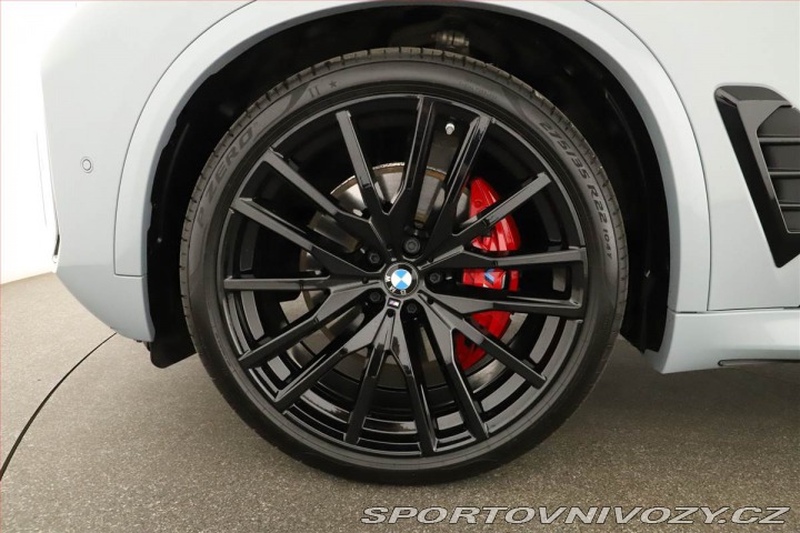 BMW X5 xDrive40i, M Paket, Vzduc 2025
