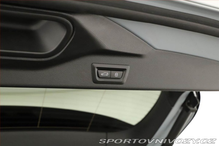 BMW X5 xDrive40i, M Paket, Vzduc 2025