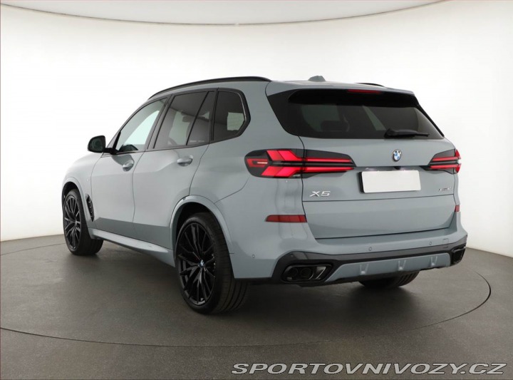 BMW X5 xDrive40i, M PAKET, DPH 2025