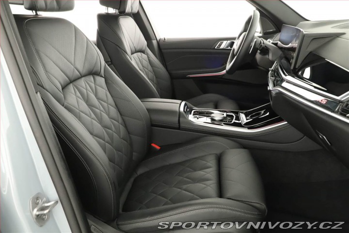 BMW X5 xDrive40i, M Paket, Vzduc 2025