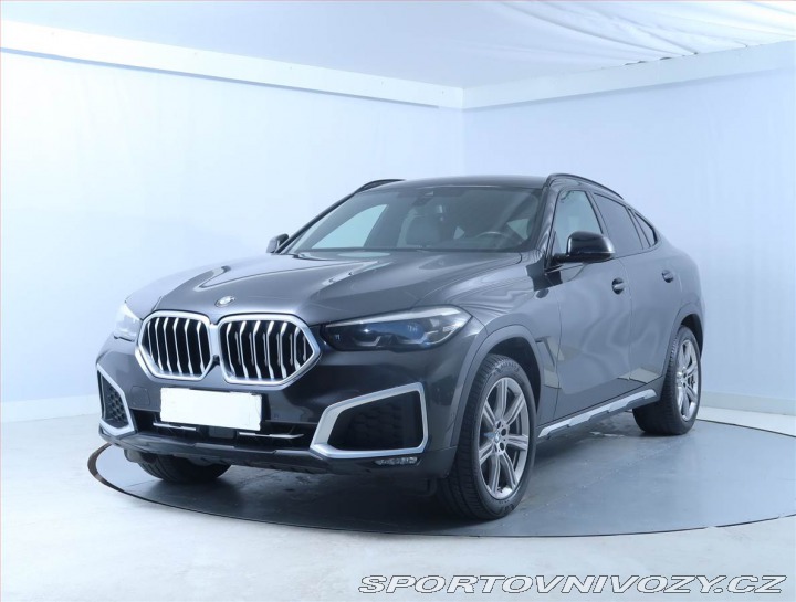 BMW X6 xDrive30d, ACC, Výhřev, K 2021