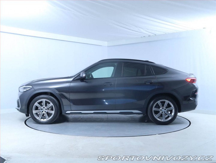 BMW X6 xDrive30d, ACC, Výhřev, K 2021