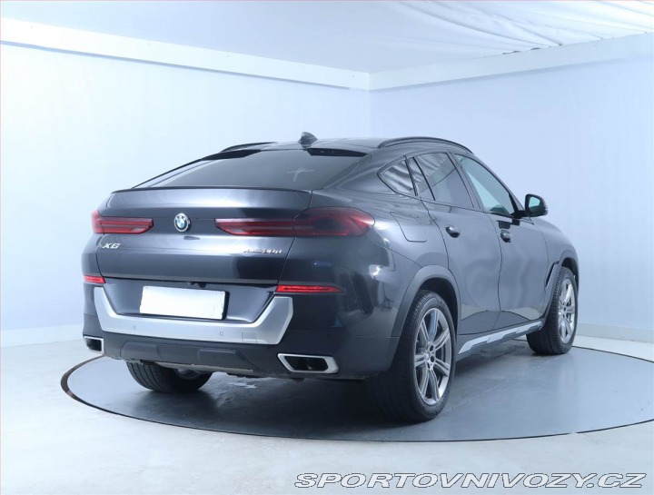BMW X6 xDrive30d, ACC, Výhřev, K 2021