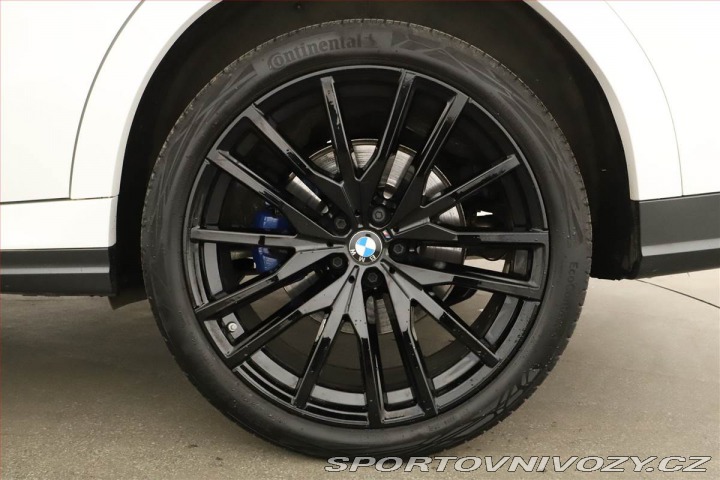 BMW X6 xDrive40i, ACC, Výhřev, K 2022
