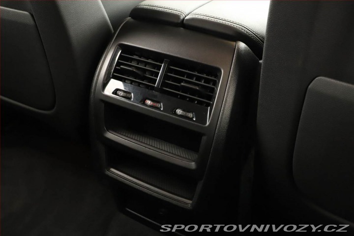 BMW X6 xDrive40i, ACC, Výhřev, K 2022