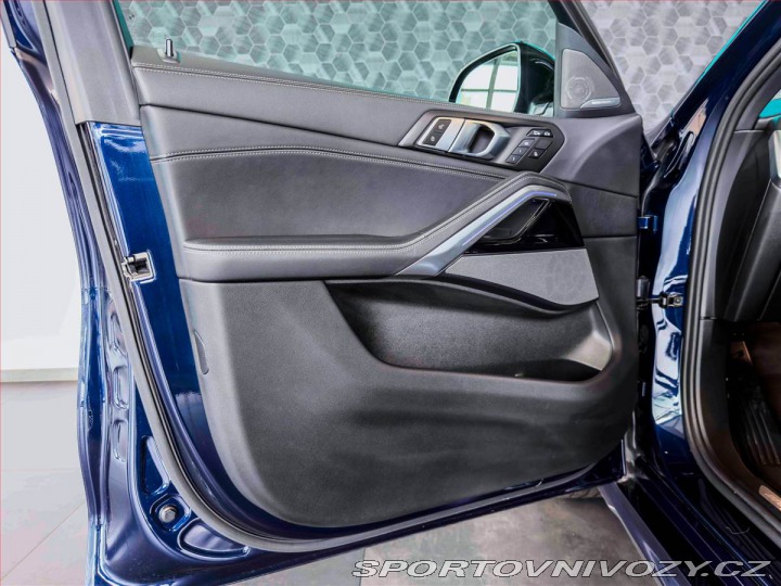 BMW X6 xDrive30d, Vzduch 2024