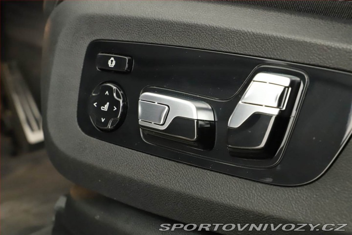 BMW X6 xDrive40i 2025