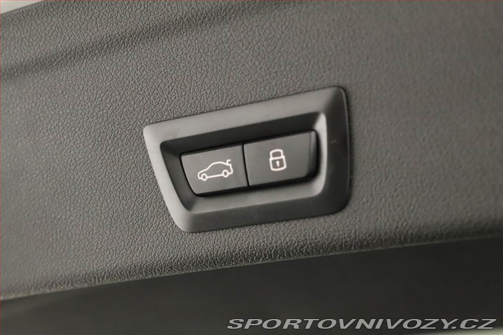 BMW X6 xDrive40i 2025