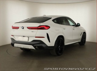 BMW X6 xDrive40i 2025