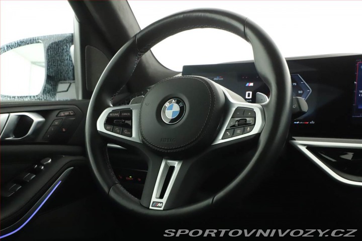 BMW X7 M60i, 7míst, Vzduch 2024