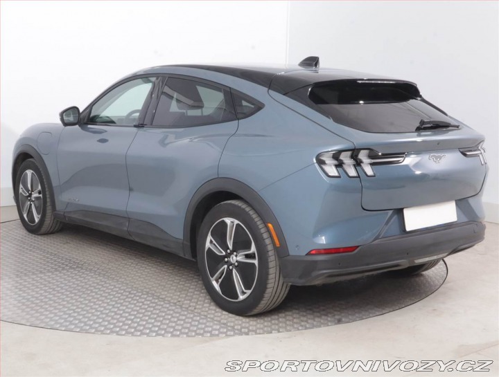 Ford Mustang Mach-E Standard Range RWD 2024
