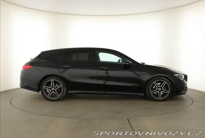 Mercedes-Benz CLA 220 d, ACC, Výhřev, Kamer 2022