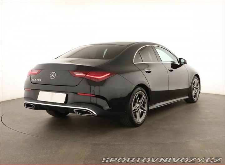 Mercedes-Benz CLA 200 2024
