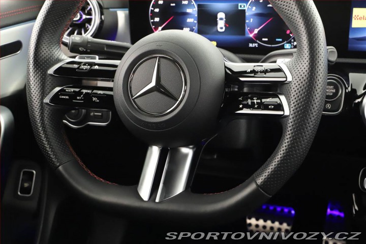 Mercedes-Benz CLA 200 2024