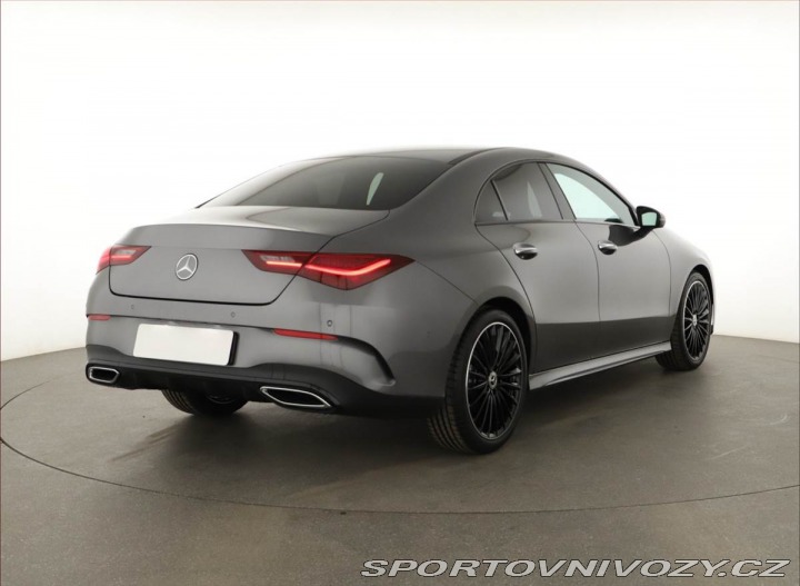 Mercedes-Benz CLA 180 d, AMG Line 2025