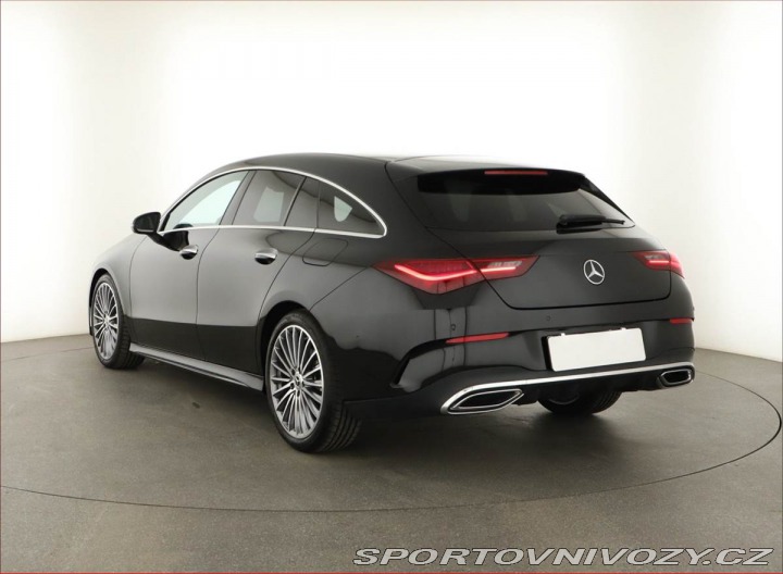 Mercedes-Benz CLA 200, AMG Line 2025